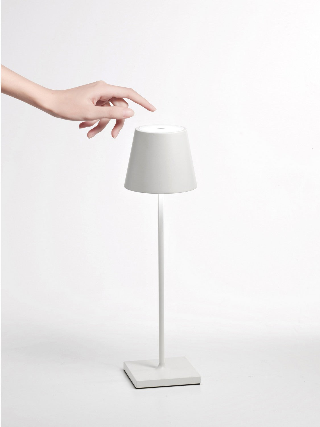 Zafferano - LD0340B4 - LED Table Lamp - Poldina Pro - White