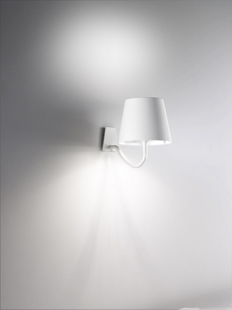 Zafferano - LD0288B4 - LED Wall Lamp - Poldina - White