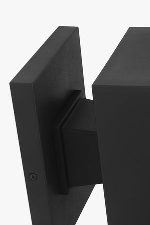 Visual Comfort Studio - SLO1101TXB - One Light Wall Lantern - Pohl - Textured Black