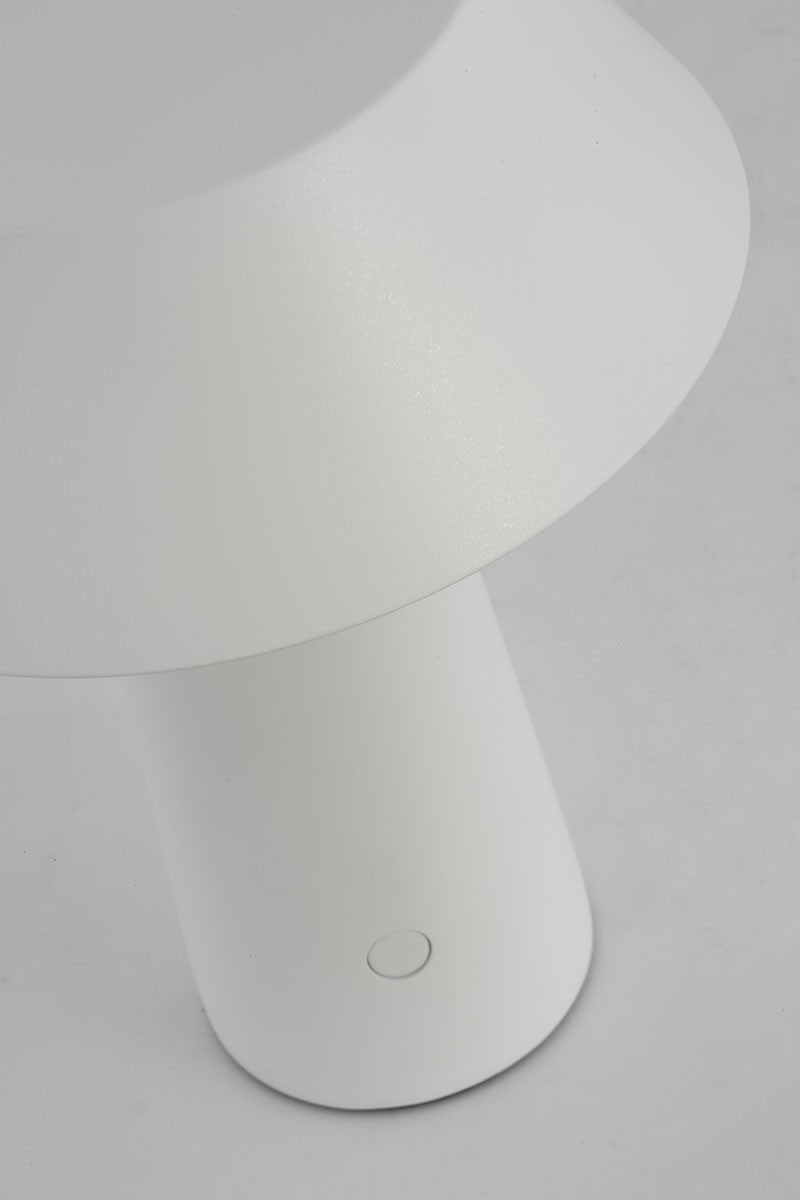 Visual Comfort Modern - SLTB25727W - LED Table Lamp - Sesa - Matte White