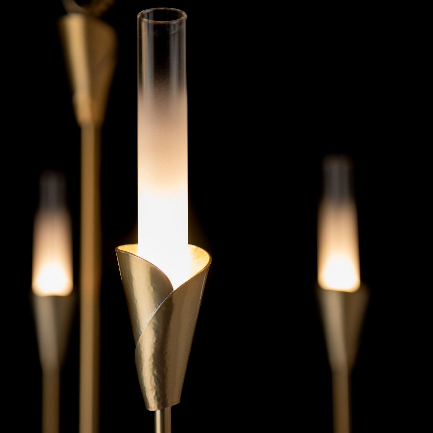 Hubbardton Forge - 101702-SKT-86-WC0821 - Lilium 6-Light Chandelier - Lilium - Modern Brass