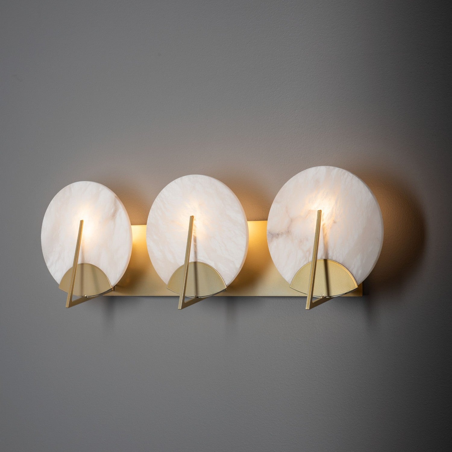 Hubbardton Forge - 201057-SKT-86-AR - Callisto 3-Light Bath Sconce - Callisto - Modern Brass