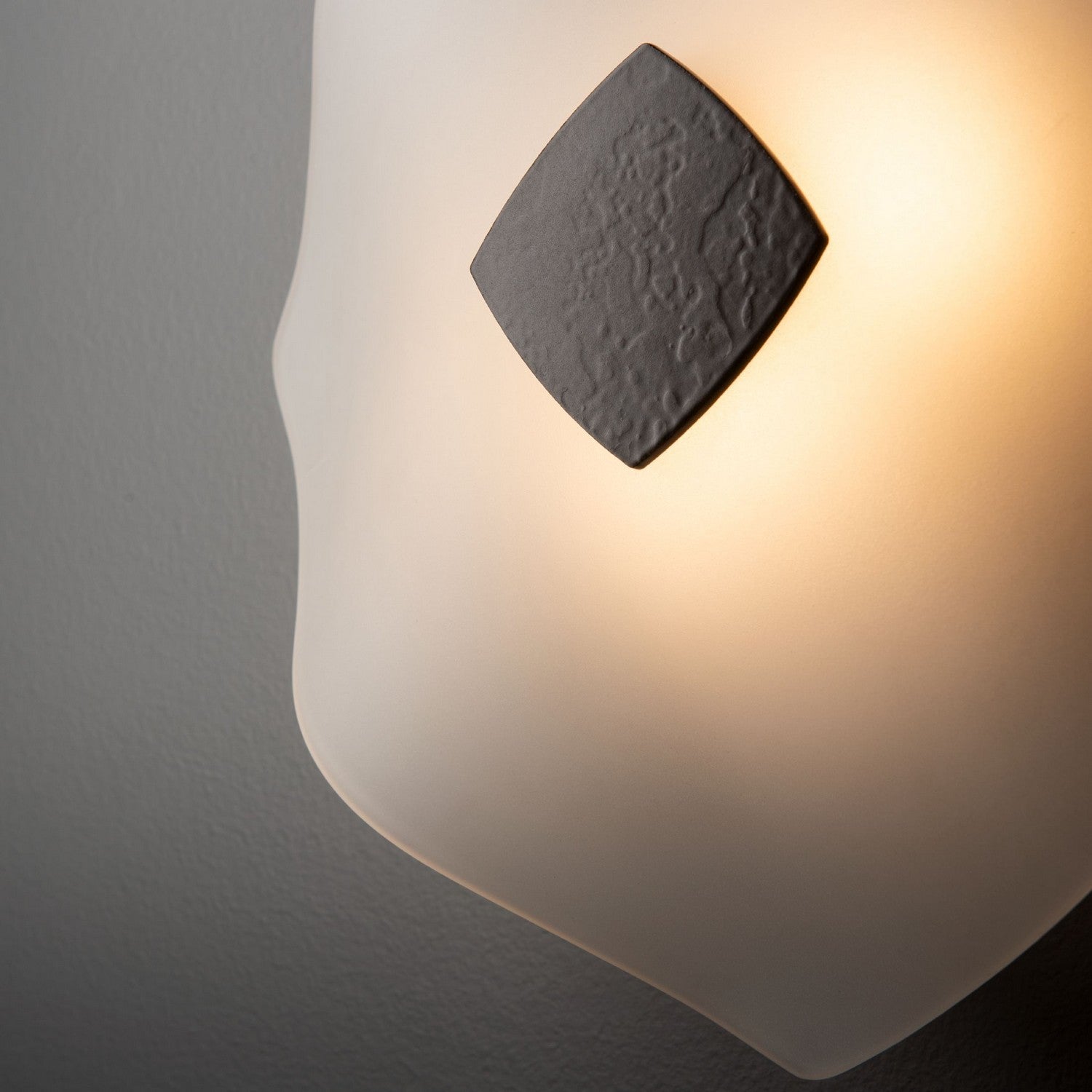Hubbardton Forge - 201500-SKT-05-FD0835 - Astra Sconce - Astra - Bronze