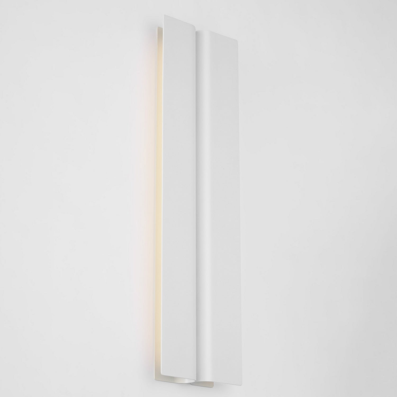Visual Comfort Modern - PBV80027MW - LED Vanity - Cloak - Matte White