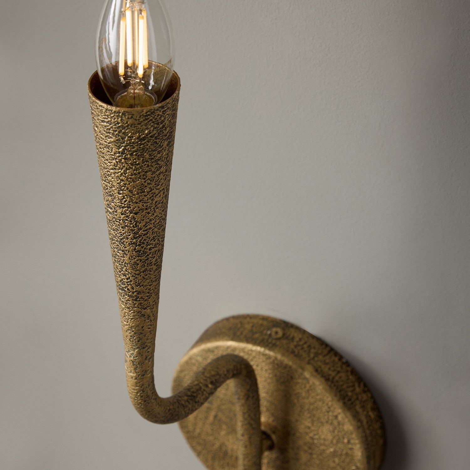 Capital Lighting - 659811ARG - One Light Wall Sconce - Savari - Artisan Gold