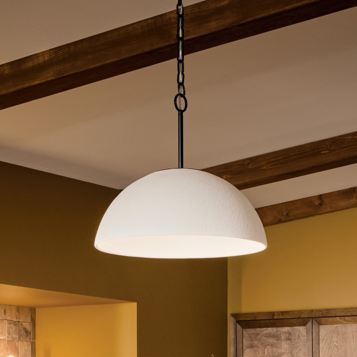 Mikale Pendant
