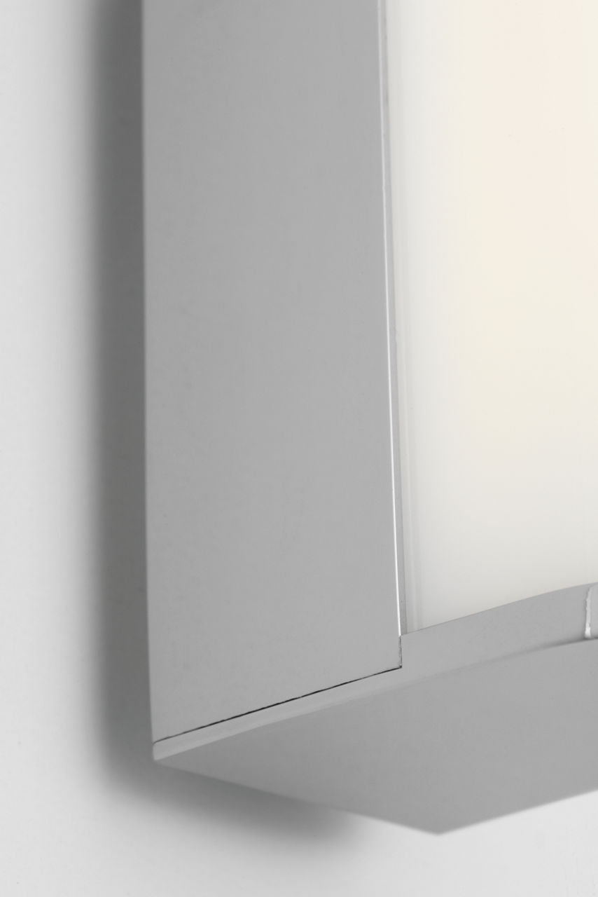 Generation Lighting - GLV1531CH-L - LED Vanity - Cavitt - Chrome
