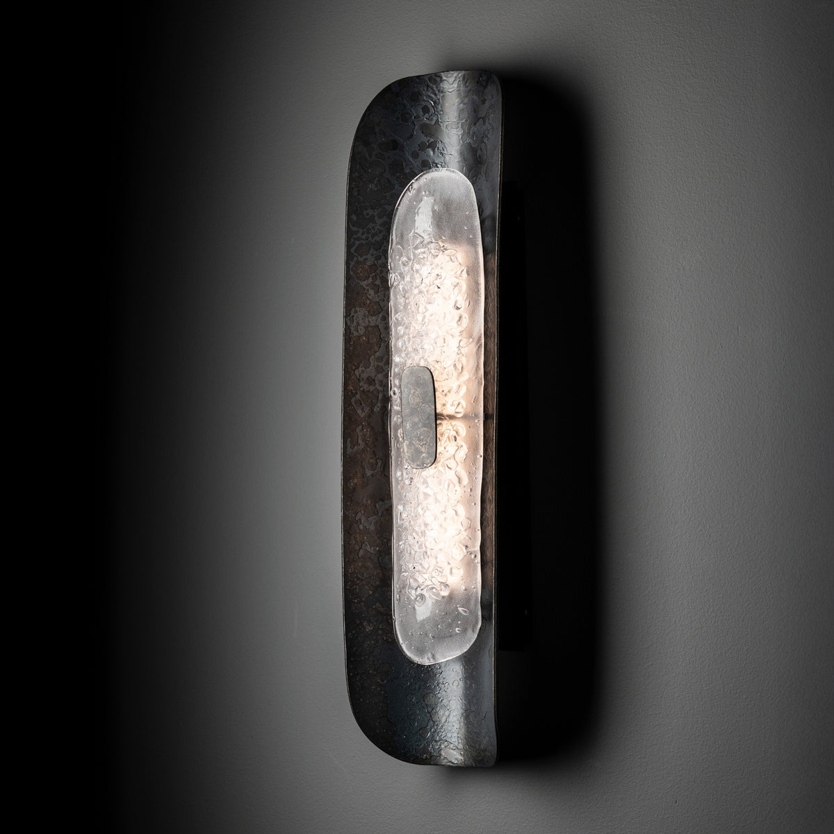 Hubbardton Forge - 201065-LED-10-44-FD0889 - Shield Small Sconce - Shield - Black