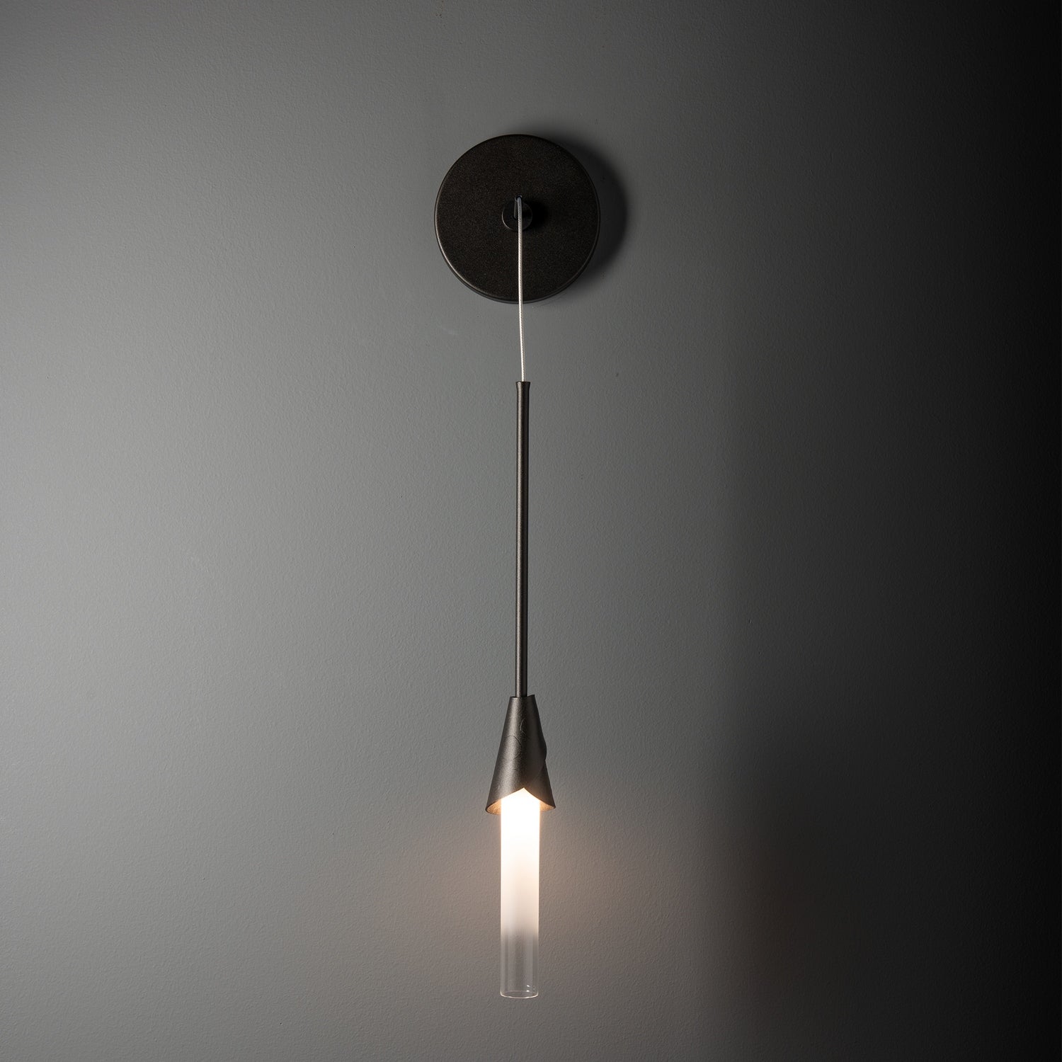 Hubbardton Forge - 201066-SKT-14-WC0821 - Lilium 1-Light Sconce - Lilium - Oil Rubbed Bronze