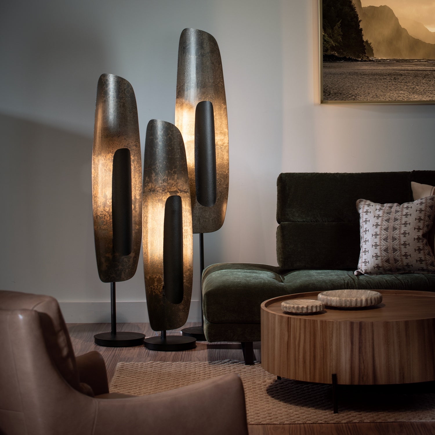Hubbardton Forge - 241203-LED-10-44 - Shield Tall Floor Lamp - Shield - Black