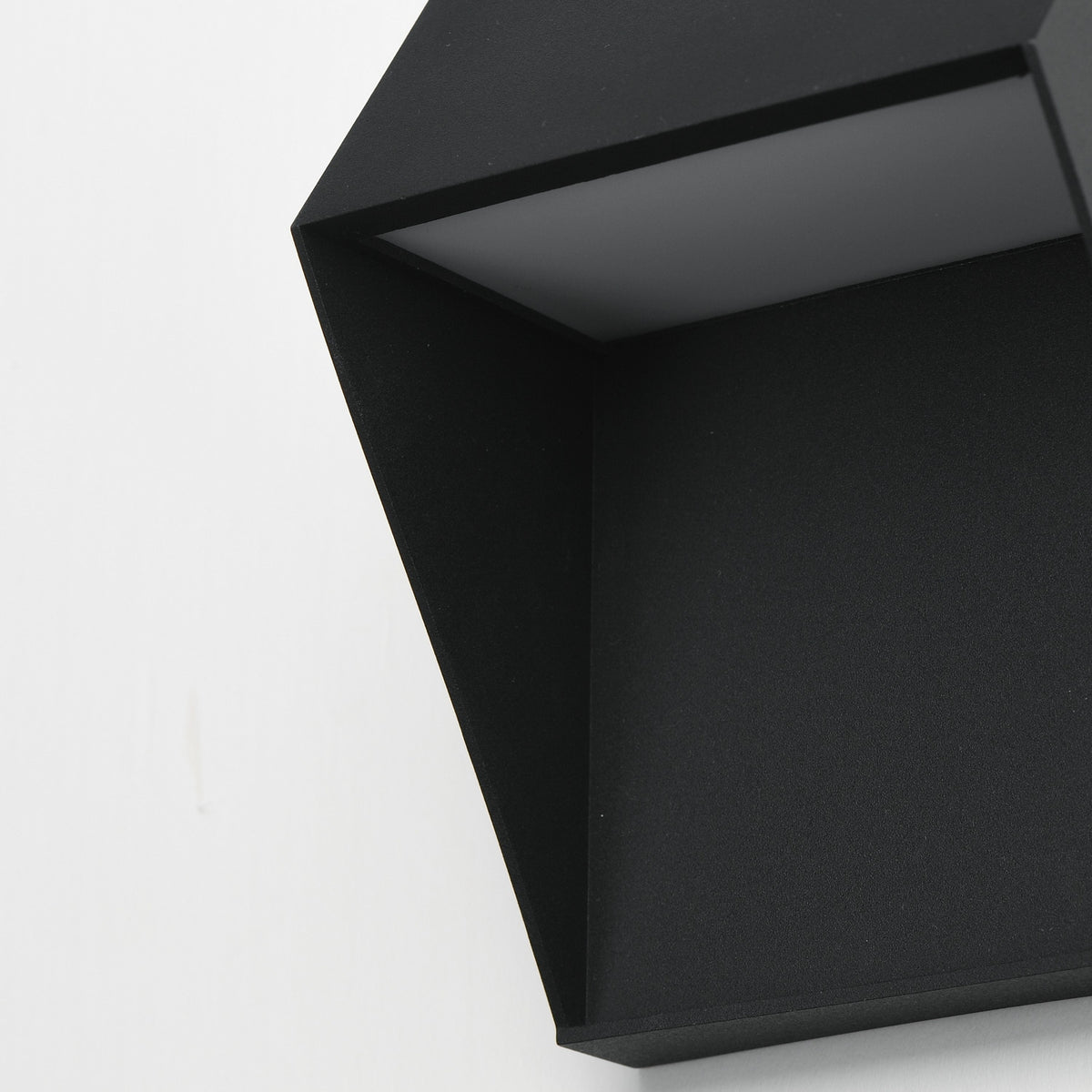 Maxim - 42132BK - LED Outdoor Wall Sconce - Cliffsedge VX - Black