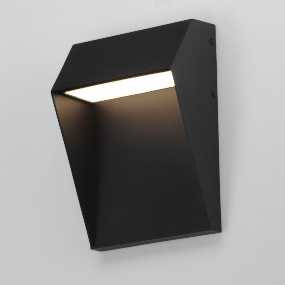 Maxim - 42134BK - LED Outdoor Wall Sconce - Cliffsedge VX - Black / Gold