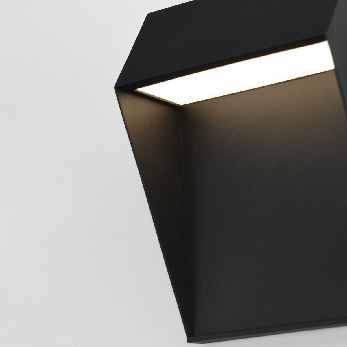Maxim - 42134BK - LED Outdoor Wall Sconce - Cliffsedge VX - Black / Gold