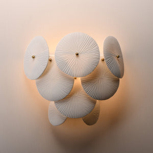 Maxim - 12820WTNAB - One Light Wall Sconce - Isla - Natural Aged Brass