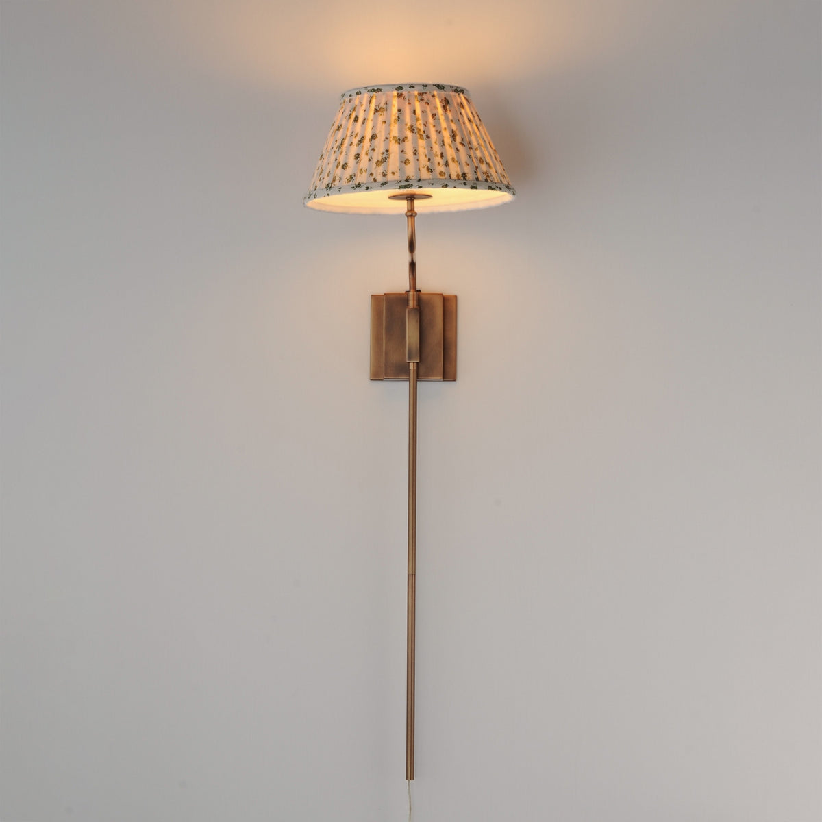 Maxim - 18410OWWBR - One Light Wall Sconce - Dunbridge - Weathered Brass