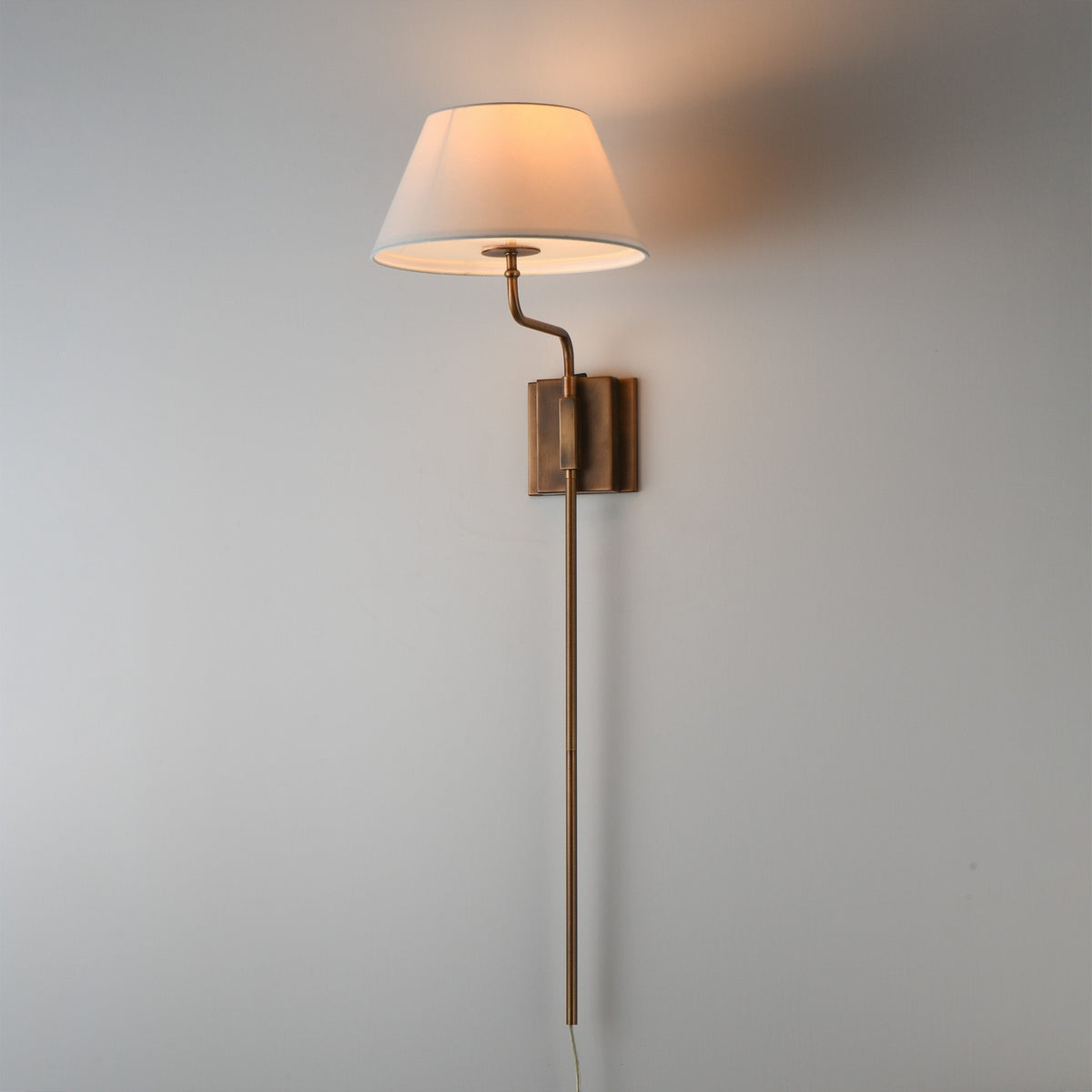 Maxim - 18410OFWBR - One Light Wall Sconce - Dunbridge - Weathered Brass