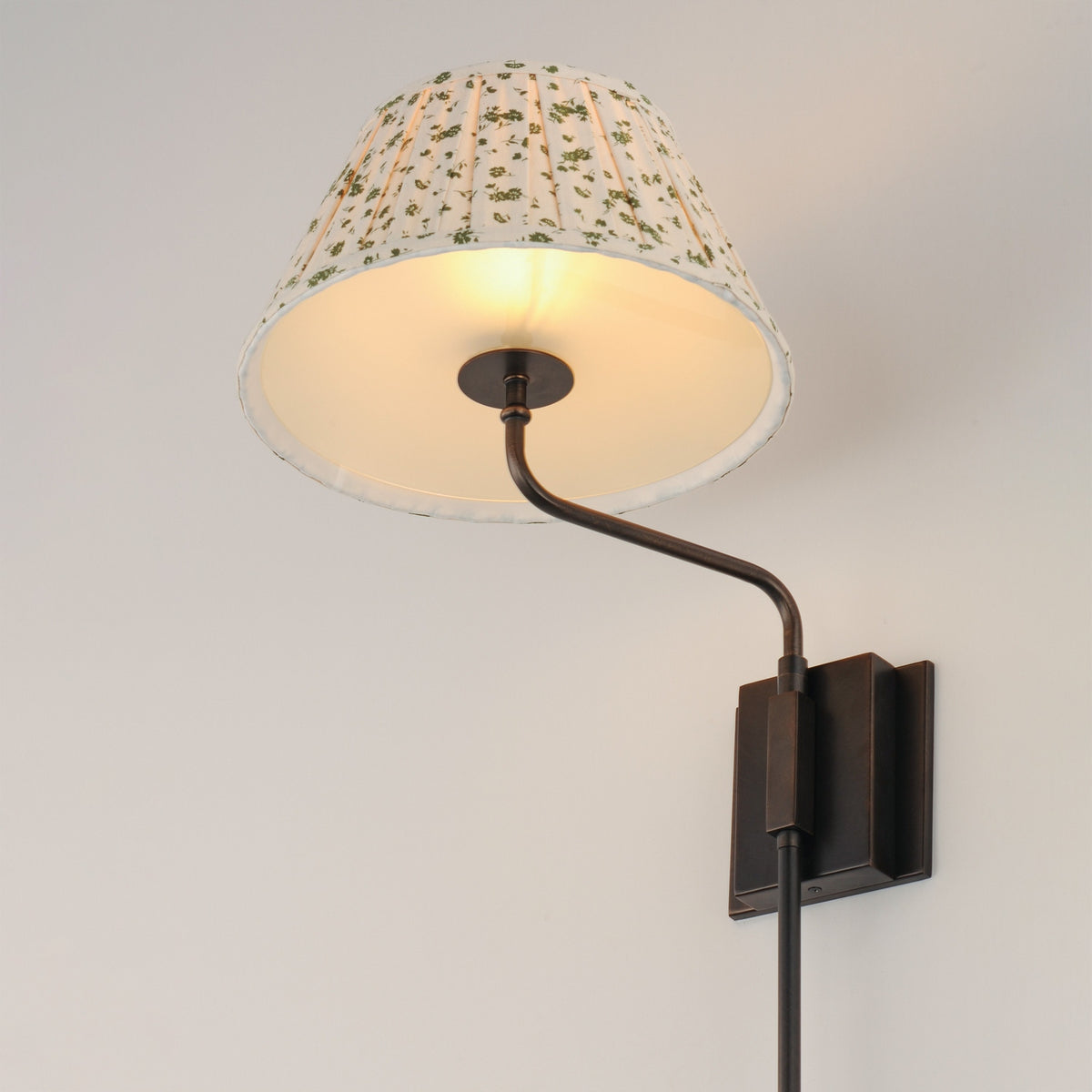 Maxim - 18410OWANB - One Light Wall Sconce - Dunbridge - Antique Bronze