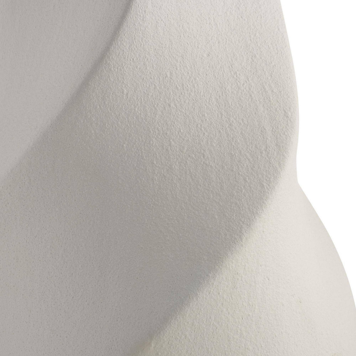 Arteriors - GDAVC01 - Vase - Scylla - Matte White