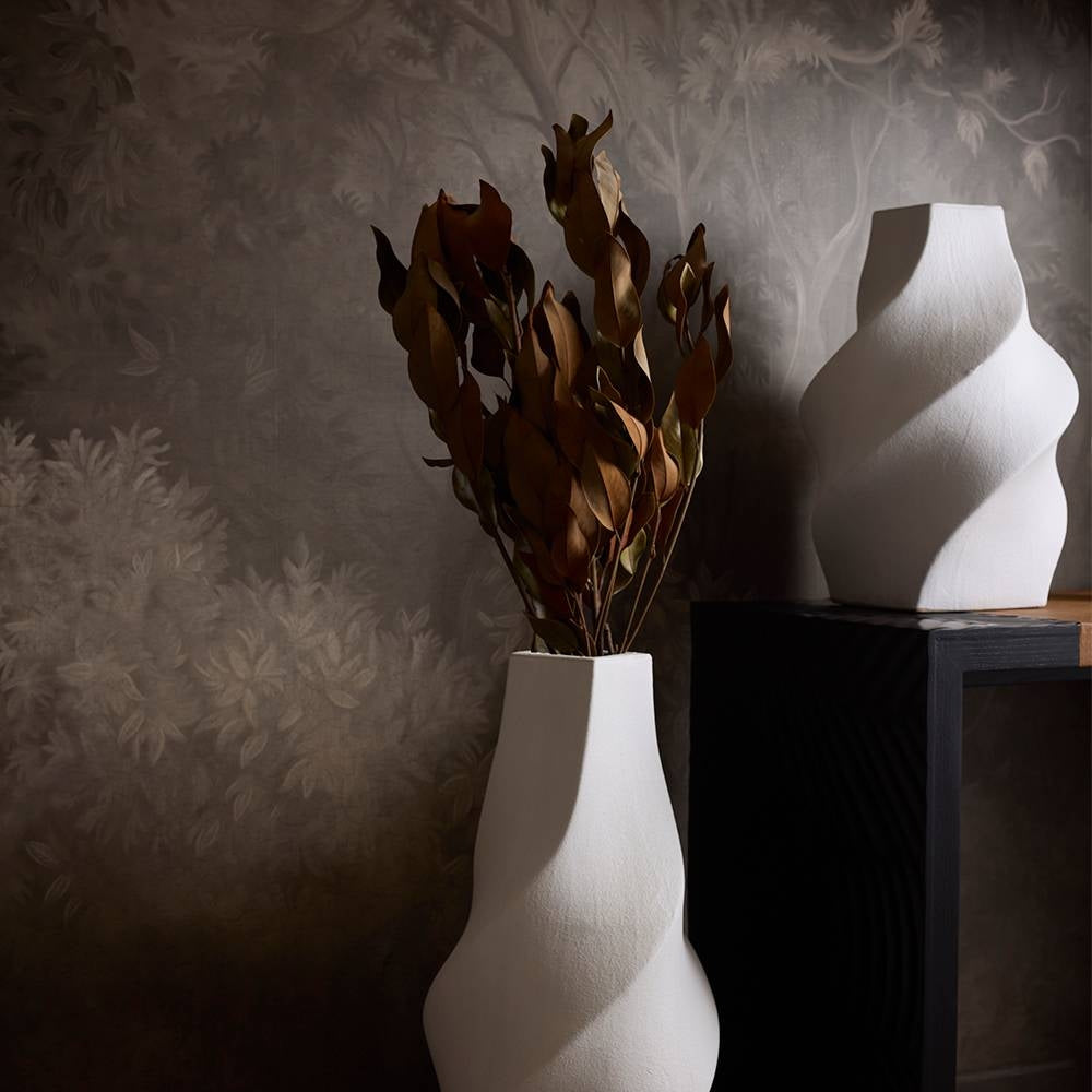 Arteriors - GDAVC01 - Vase - Scylla - Matte White
