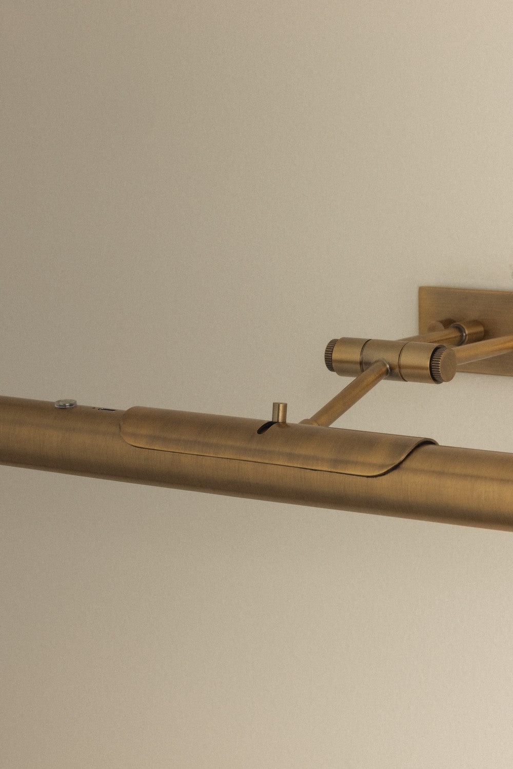 Mitzi - HL1180101L-PBR - LED Picture Light - Kenya - Patina Brass