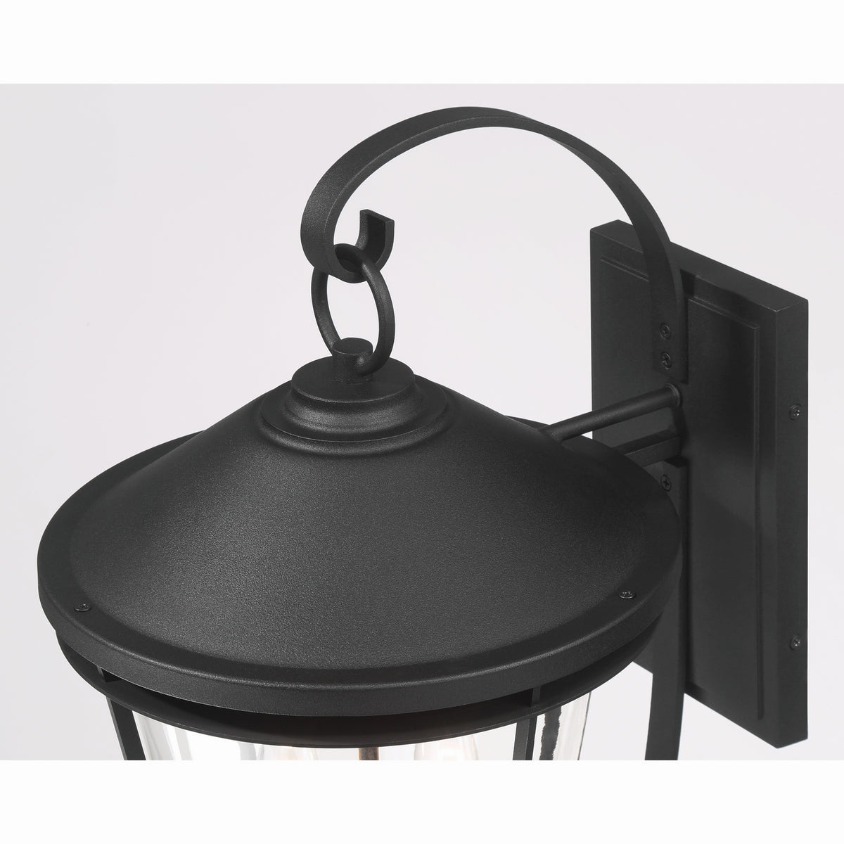 Outremont Wall Lantern