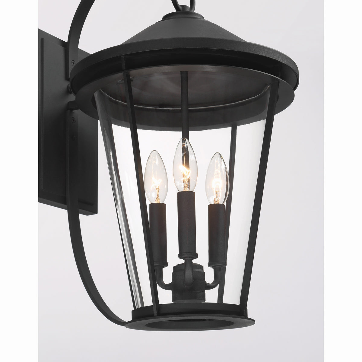 Outremont Wall Lantern