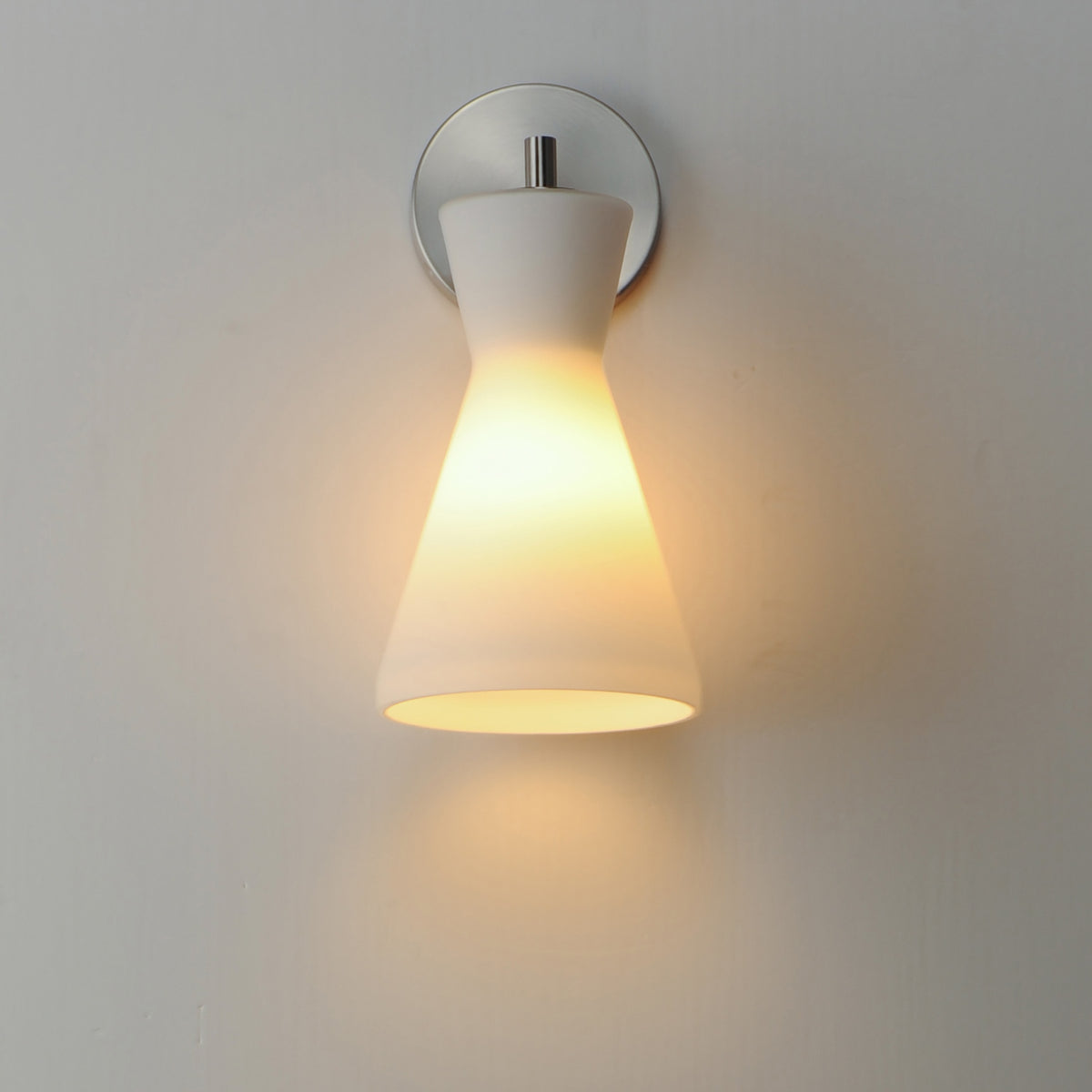 Sinch Wall Sconce