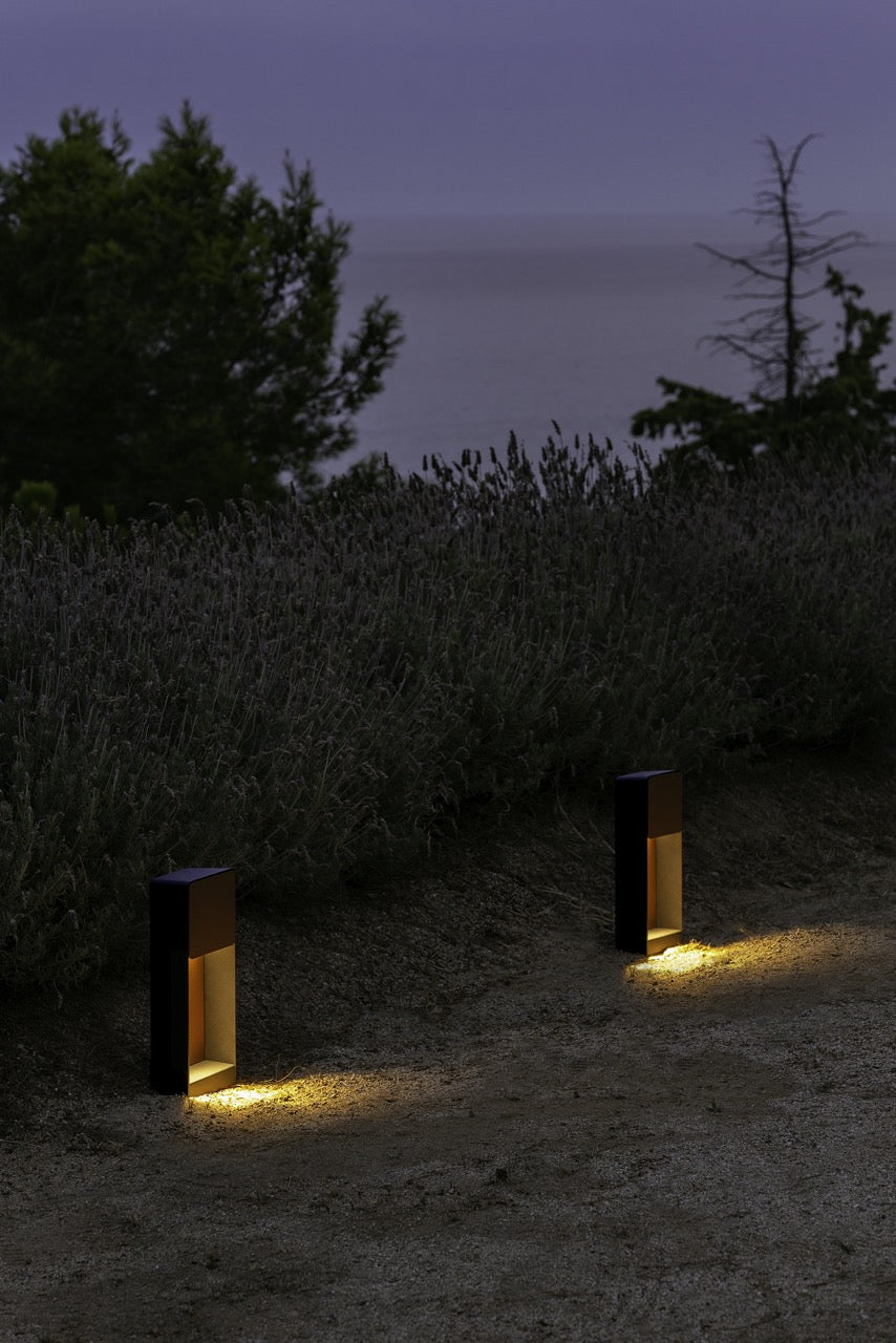 Lab B 35 Outdoor Bollard Light