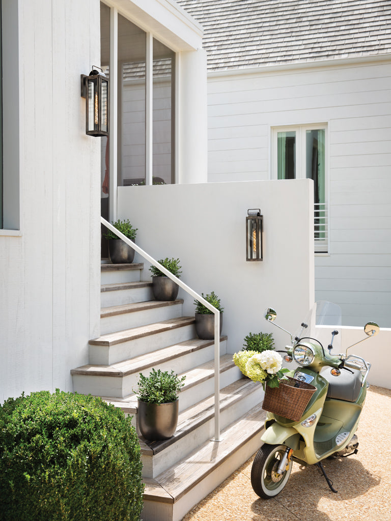 Outdoor wall lights