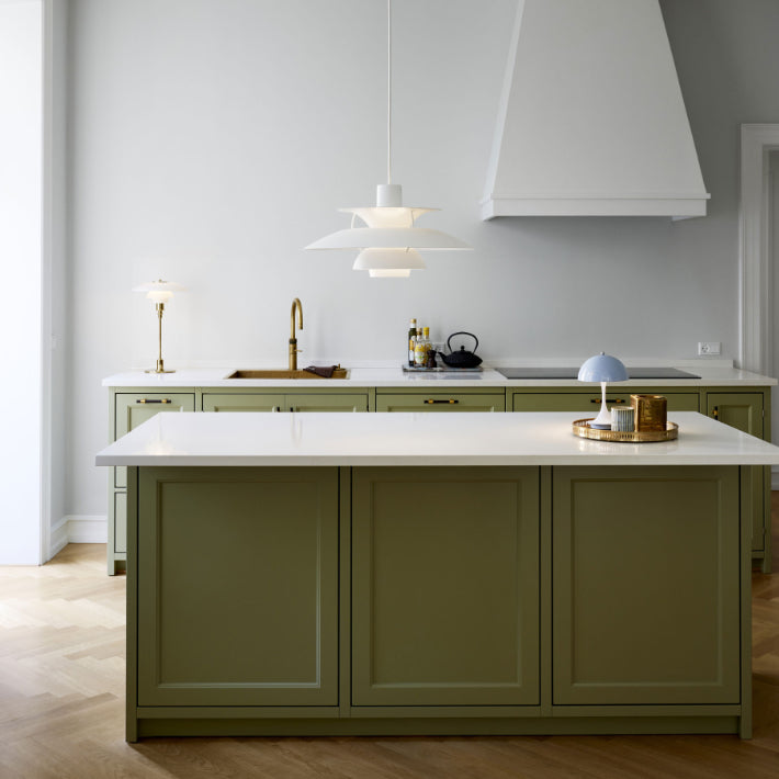 Mid-century Modern Lighting Style